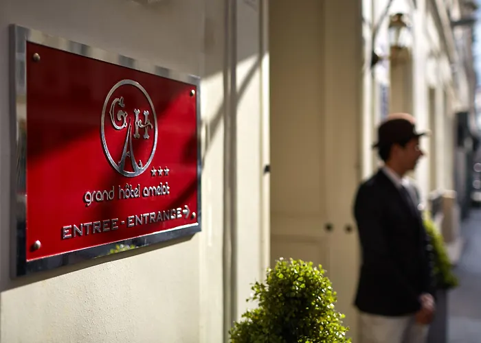 Grand Hôtel Amelot Parijs